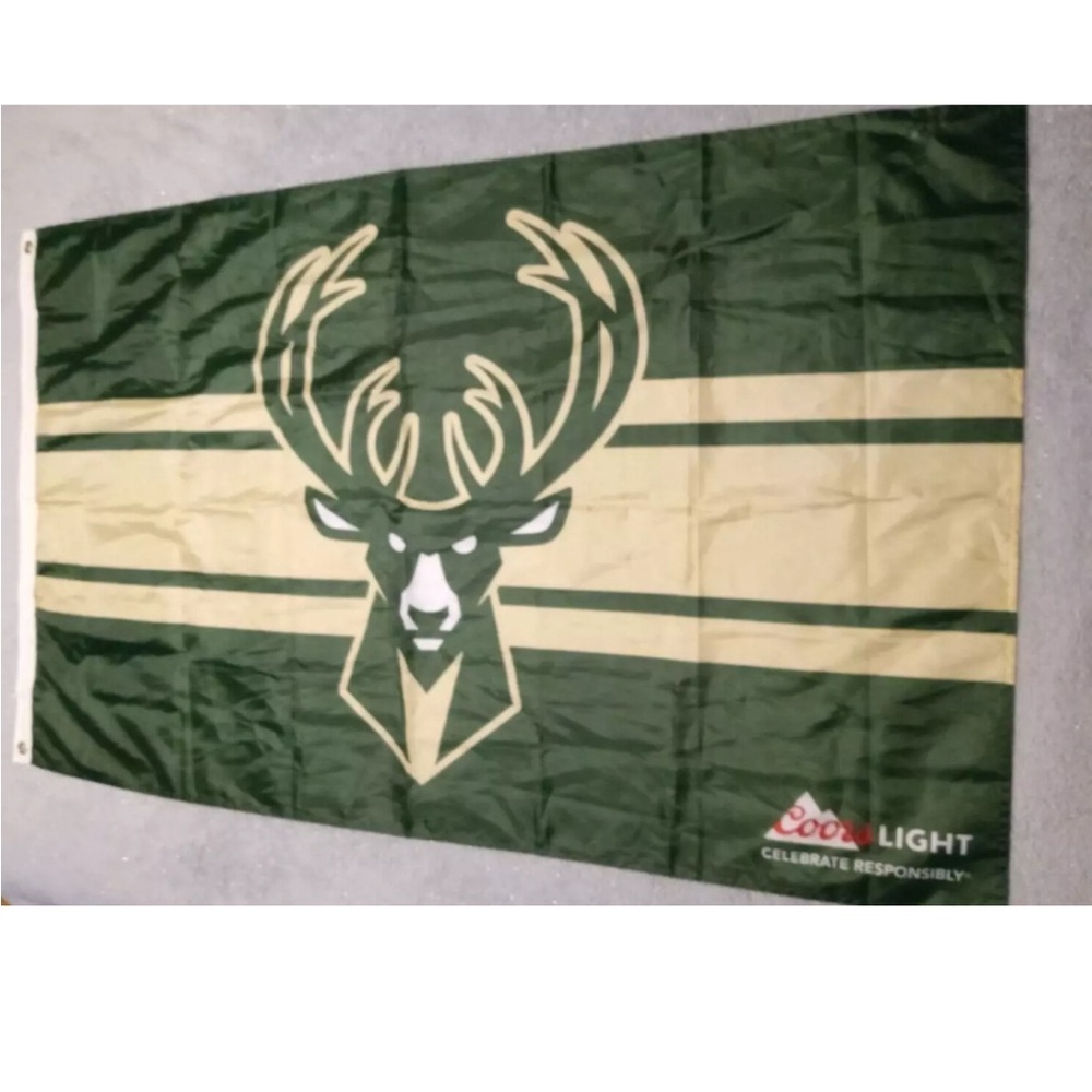 Collectible MILWAUKEE BUCKS Coors Light 2021 Promo Banner Flag 48 x 30